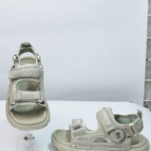 Alternative view of grey casual sandal